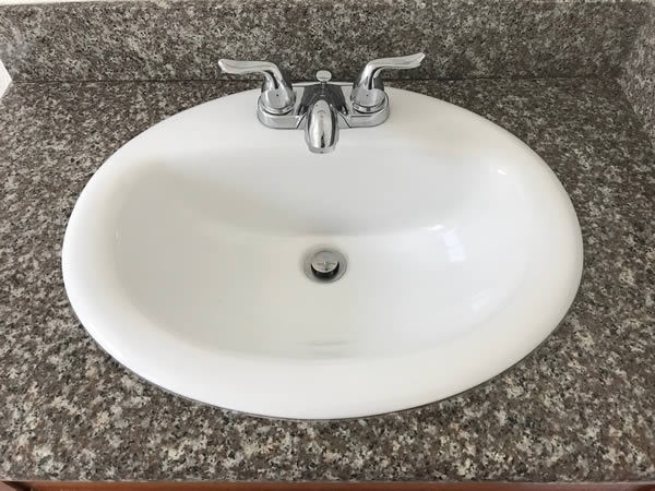 Bathroom sink, standard